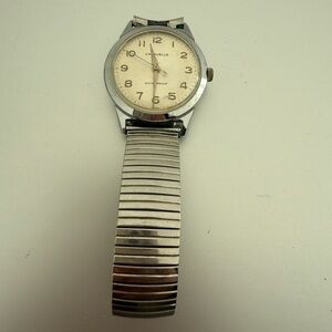 1960’s Vintage Caravelle Analog Watch Silver Water-Resistant Metal Band Dial